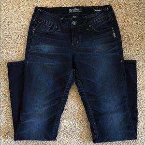 👖 Silver Suki Mid slim Boot Super Stretch Jeans.